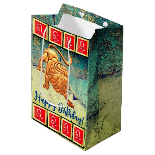 Leo - Happy Birthday Medium Gift Bag Cadeauzakje (Voorkant Gekanteld)