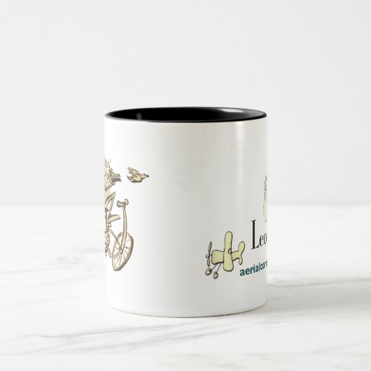 leo op mok fiets (Center)