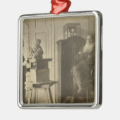 Leo Tolstoy en de beeldhouwer Paolo Metalen Ornament (Links)