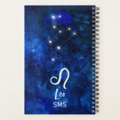 Leo Zodiac Constellation Dark Blue Galaxy Monogram Planner (Achterkant)