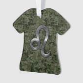 Leo Zodiac Sign on Green Digital Camouflage Ornament (voorkant)