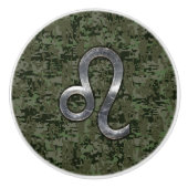 Leo Zodiac Sign on Olive Green Digital Camo Keramische Knop (Voorkant)