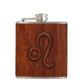 Leo Zodiac Symbool in Mahogany-houtenstalletje Heupfles (Voorkant)