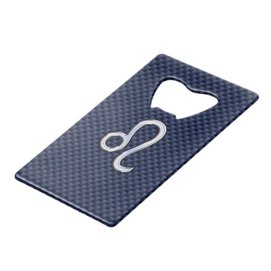 Leo Zodiac Symbool op Navy Blue Carbon Print Creditkaart Flessenopener (Voorkant Gekanteld)