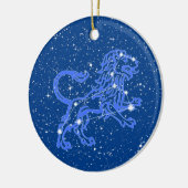 Leo Zodiac-teken met sterren op Deep Blue Keramisch Ornament (Links)