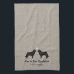 Leonberger Silhouetten met Hart - Personaliseren Theedoek<br><div class="desc">Leonberger Silhouetten met Hart en  Tekst. Geweldig voor een doordachte bruiloft douche cadeau.</div>