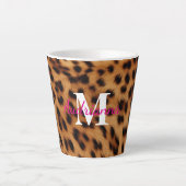 Leopard Animal Print Monogram Latte Mok (Voorkant)