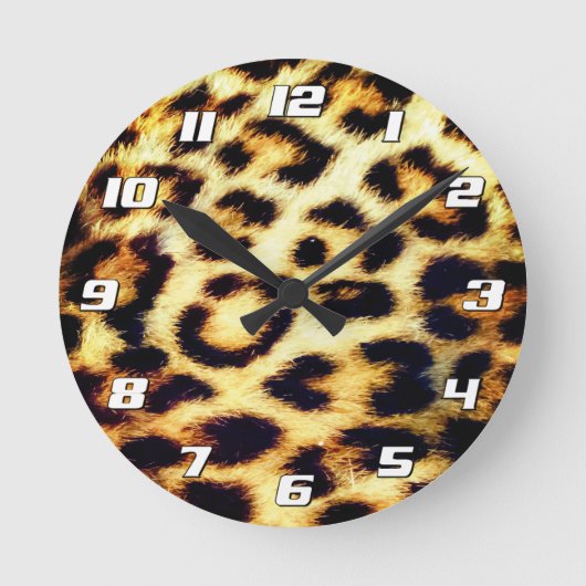 Leopard Cheetah Print Faux Fur met cijfers Ronde Klok (Voorkant)