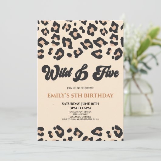 Leopard Cheetah Wild & Vijf 5e Verjaardagsfeestje Kaart (Staand voorkant)