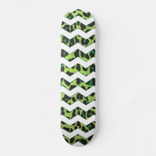 Leopard Chevron Black en Green Print Skateboard (Voorkant)