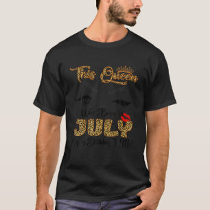 Leopard Deze koningin werd geboren in juli 2010 T-shirt