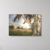 Leopard Doll in een boomschilderdruk Canvas Afdruk (Voorkant)