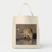 LEOPARD DRINKING CLOSE-UP TOTE BAG (Voorkant)