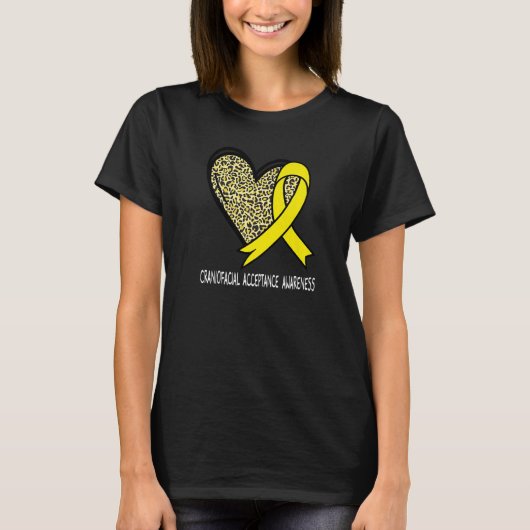 Leopard Heart Craniofacial Acceptance Awareness Ye T-shirt (Voorkant)