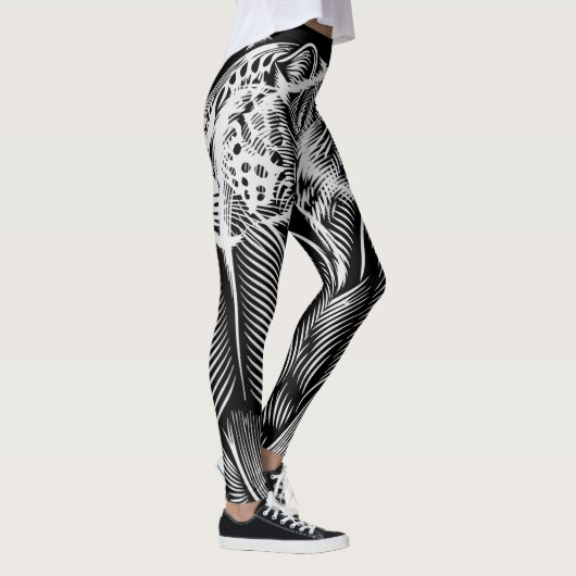Leopard Line Flow – Artistic Black & White Leggings (Rechts)