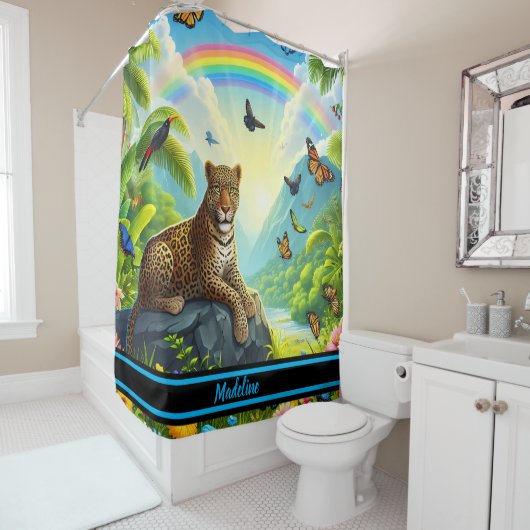 Leopard Majesty: Kleurrijk Oerwouden gebladerte Douchegordijn (In situ)