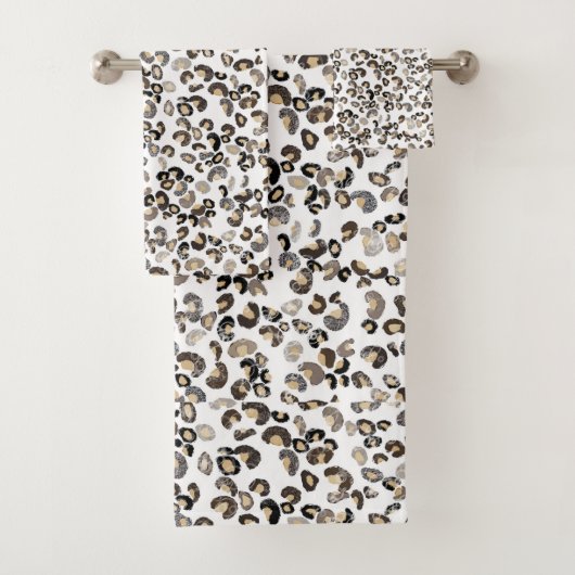 Leopard Pattern Bad Handdoek (Insitu)