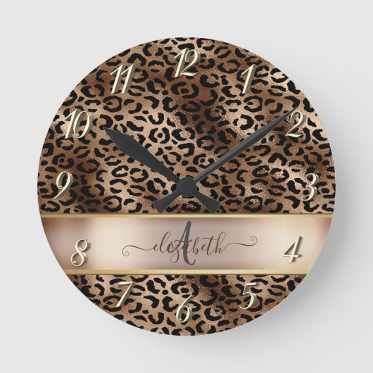 Leopard Pattern Black Bronze Monogram Ronde Klok (Voorkant)