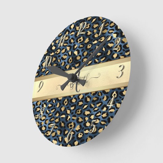 Leopard Pattern Black Bronze Monogram Ronde Klok (Hoek)
