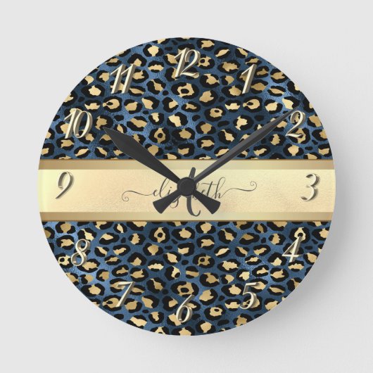 Leopard Pattern Black Bronze Monogram Ronde Klok (Voorkant)