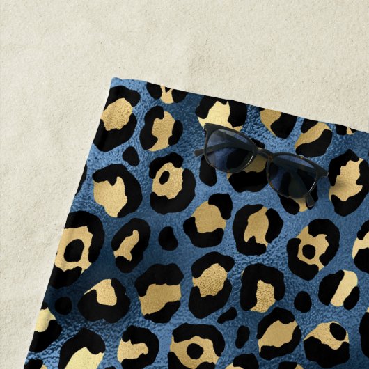 Leopard Pattern Blue Gold Monogram Strandlaken (In situ)