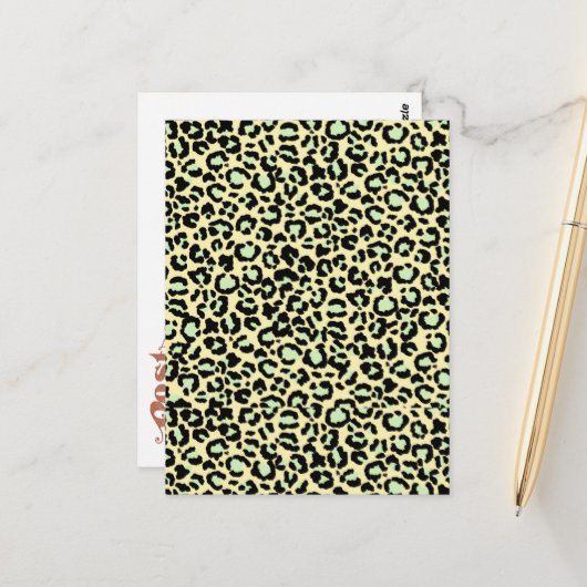 Leopard Pattern in Mint Green over Oatmeel Briefkaart (Voorkant / Achterkant in situ)