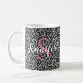 Leopard personaliseer roze monogram en naam koffiemok (Links)