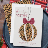 Leopard Print Bauble Burgundy Bow Boujee kerst Feestdagenkaart