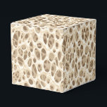 Leopard Print Bedankdoosjes<br><div class="desc">Deze feestgunstbox wordt getoond in een moderne safari luipaardprint. Kleuren van beige en bruine tinten. Pas dit object aan of koop zoals in de afbeelding. Afbeelding</div>
