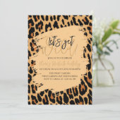 Leopard Print Birthday Stylish Animal Print Party Kaart (Staand voorkant)