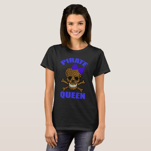 Leopard Print Blue Bow Pirate Queen Skull T-shirt (Voorkant volledig)