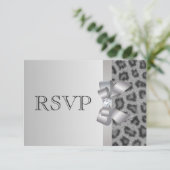 Leopard Print, Bow & Diamond RSVP Weddenschap Kaartje (Staand voorkant)