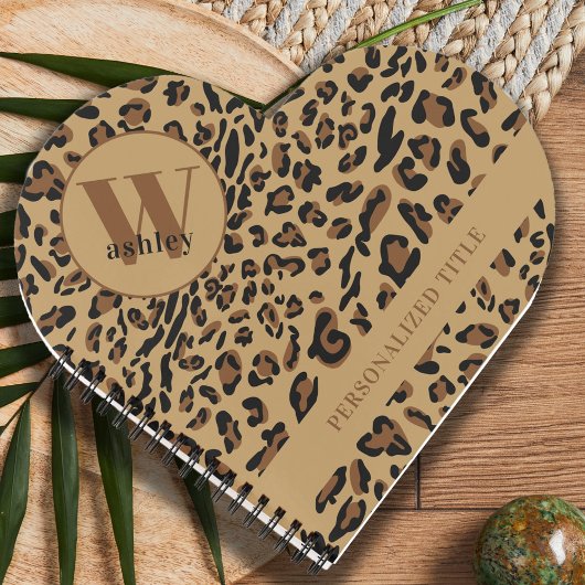 Leopard Print Brown Monogrammed Heart Shaped Notitieboek