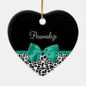 Leopard Print Emerald Green Ribbon Bow Naam Keramisch Ornament (Achterkant)