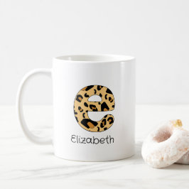Leopard Print Initiaal e Onderkast en Naam Koffiemok