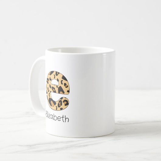 Leopard Print Initiaal e Onderkast en Naam Koffiemok (Voorkant links)
