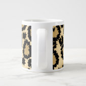 Leopard Print Pattern, Bruin en Zwart. Grote Koffiekop (Achterkant)