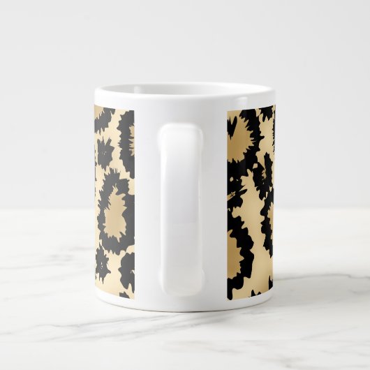 Leopard Print Pattern, Bruin en Zwart. Grote Koffiekop (Achterkant)