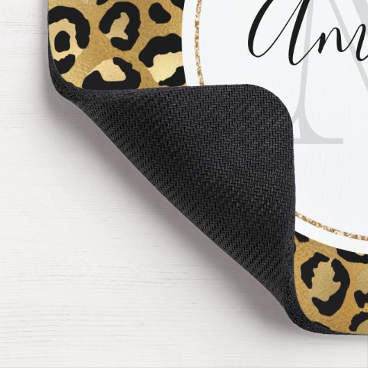 Leopard Print Pattern in Gold en Black Monogram Muismat (Hoek)
