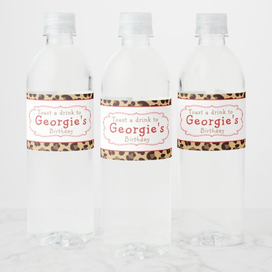 Leopard Print Red Quatrefoil Verjaardagsfeest Waterfles Etiket (Flessen)