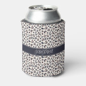 Leopard print roze aangepaste naam blikjeskoeler (Blikje Achterkant)