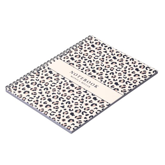 Leopard print roze aangepaste naam notitieboek (Linkerzijde)