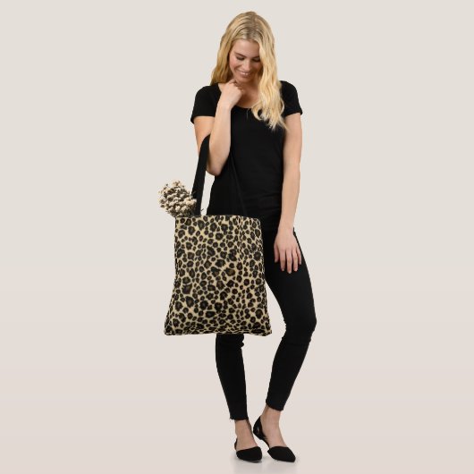 Leopard Print Tote Bag (Op model)