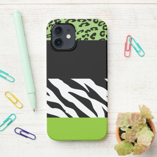 Leopard Print, Zebra Print, Animal Print, Green iPhone Hoesje (Op bureau)