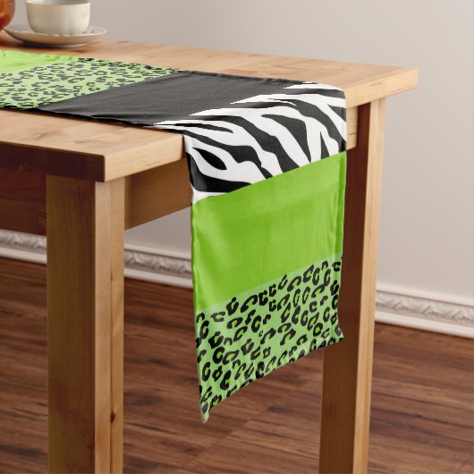 Leopard Print, Zebra Print, Animal Print, Green Medium Tafelloper (Voorbeeld)