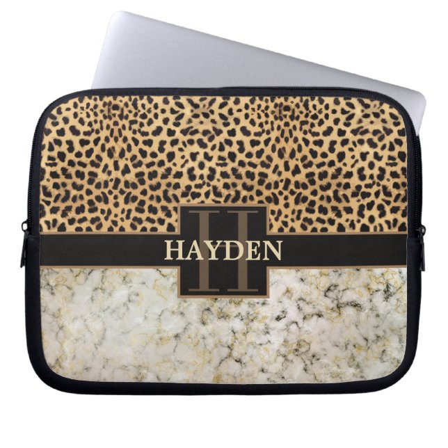 Leopard Spot Marble Monogram Laptop Sleeve (Voorkant)