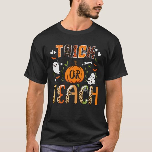 Leopard Trick Or Teach Cute Halloween Teacher Boo T-shirt (Voorkant)