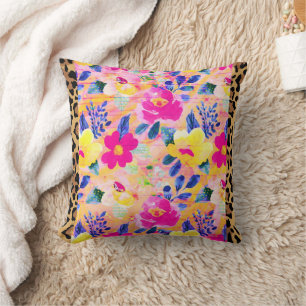 Leopard Trim Roze Bloemen Sierkussen