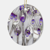 lepels en vorken met violetten keramisch ornament (Links)
