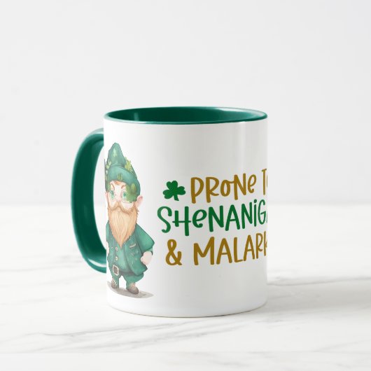 Leprechaun Gnome Prone aan Shenanigans Mok (Voorkant links)